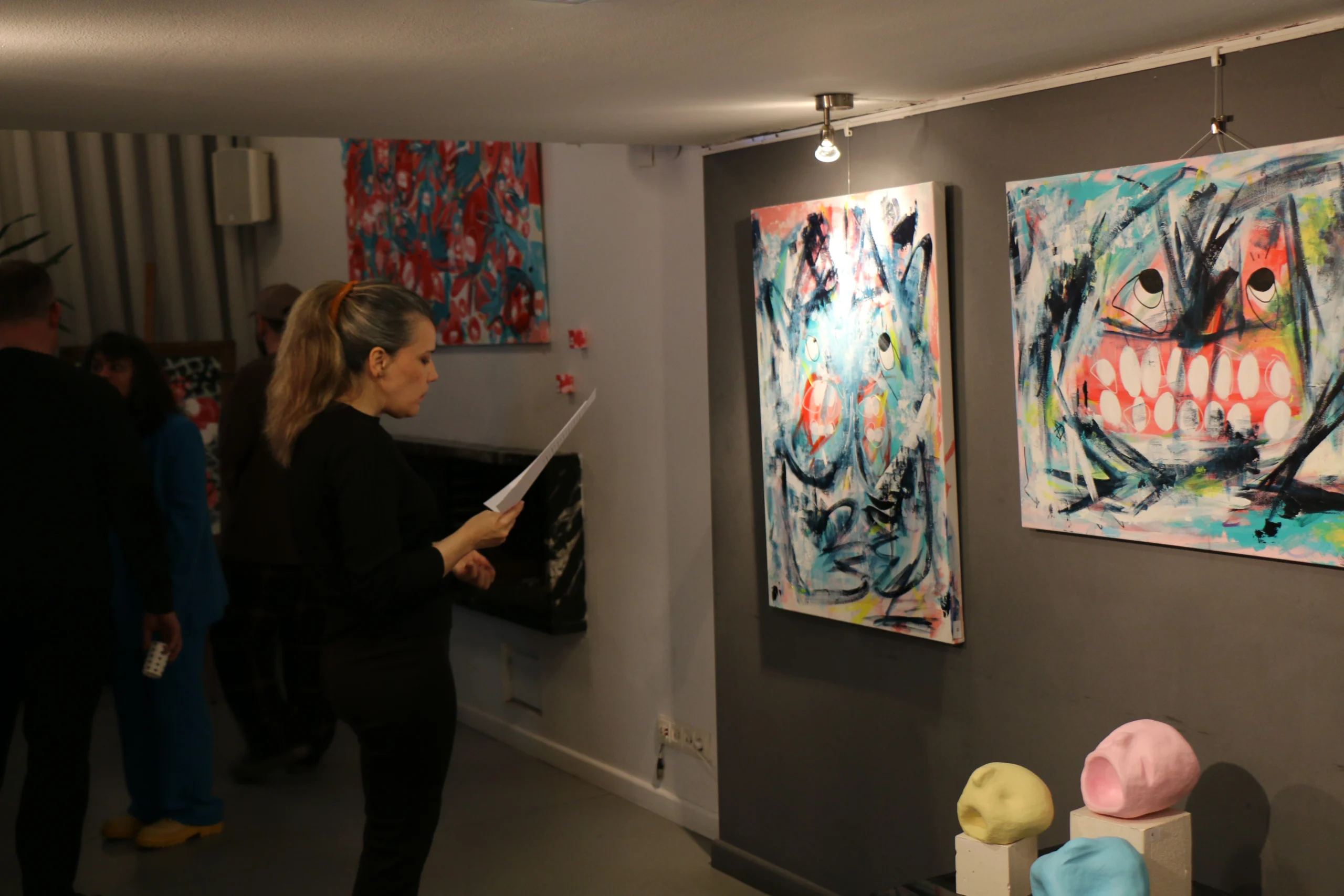 sanatci-cansu-dinc-buzzing-sergisi-ankara-mimarlar-dernegi-1927_4531